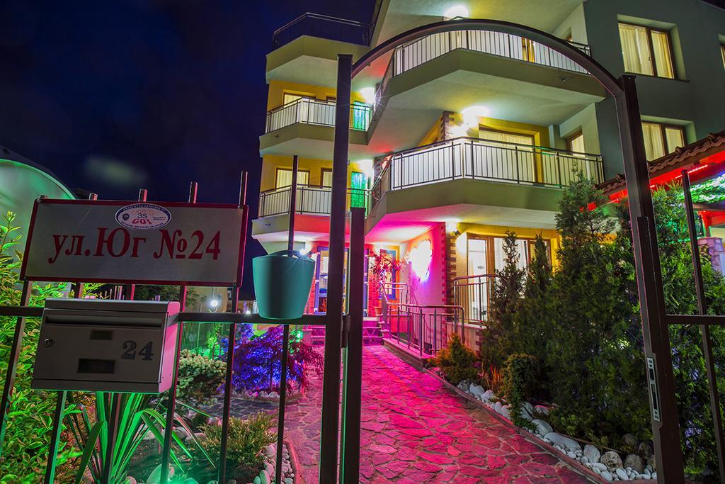 Jbh Hotel Sveti Vlas Bagian luar foto