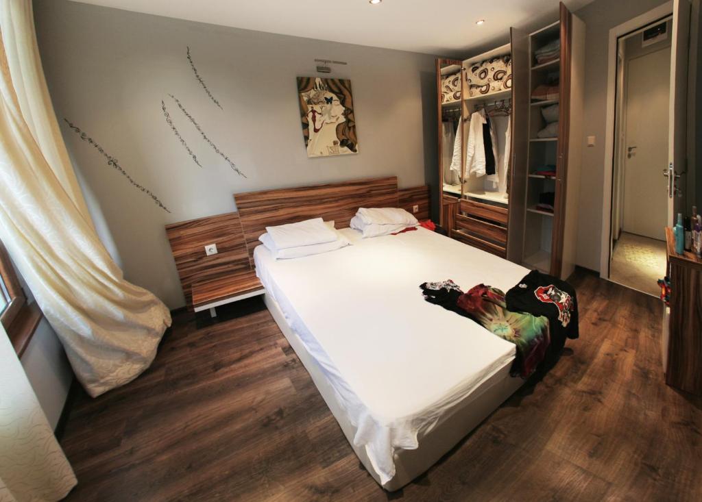 Jbh Hotel Sveti Vlas Bagian luar foto
